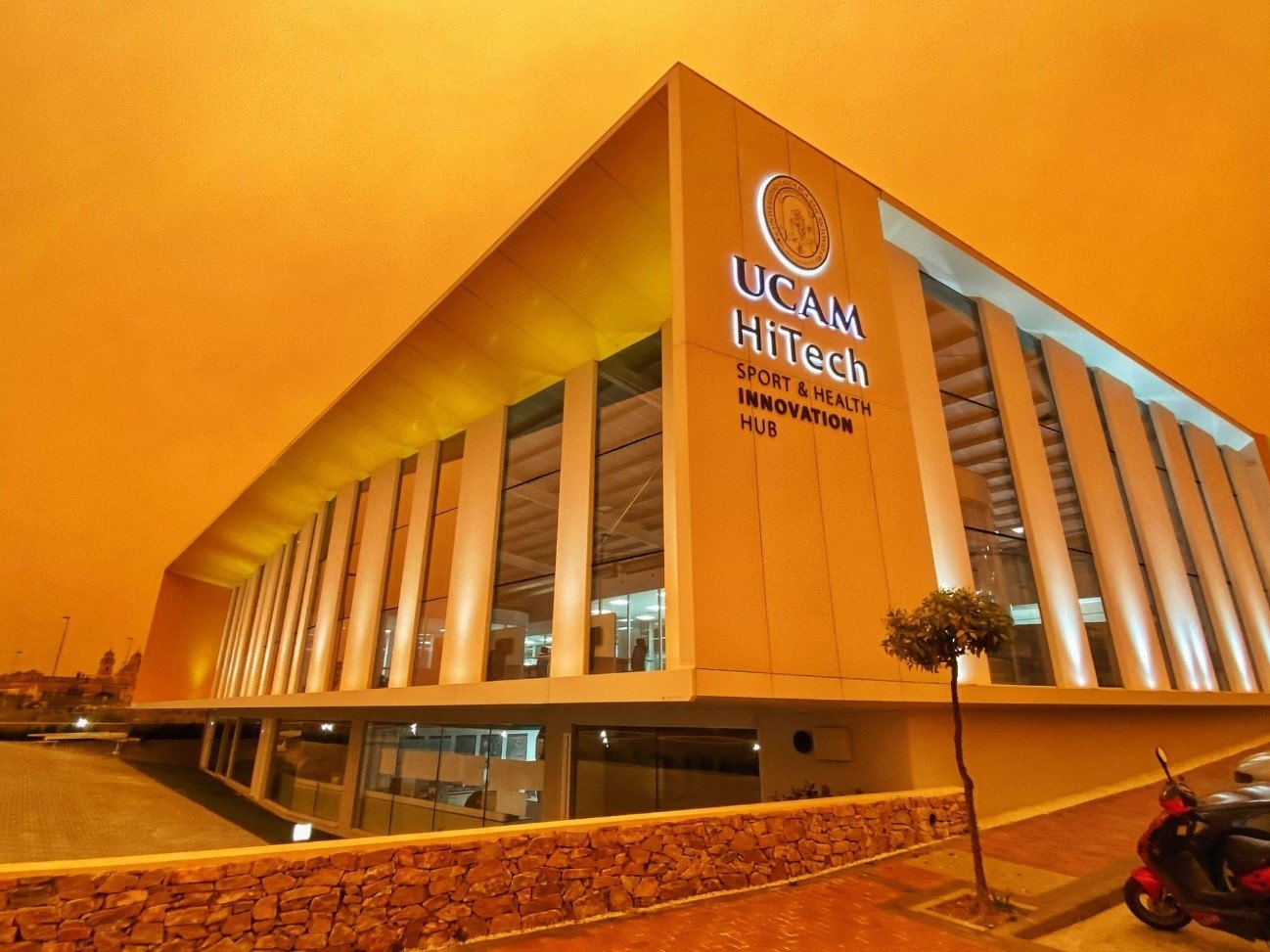 UCAM HiTech 校園建築